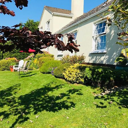 Hillcrest Farmhouse Bed & Breakfast Boyhollagh 외부 사진